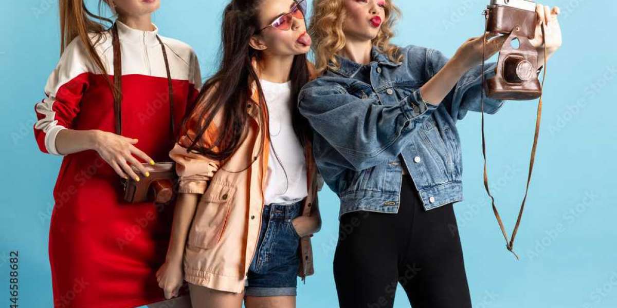 GREAT OUTFITTER DENIM ROCKS FASHION & RETAIL SALES